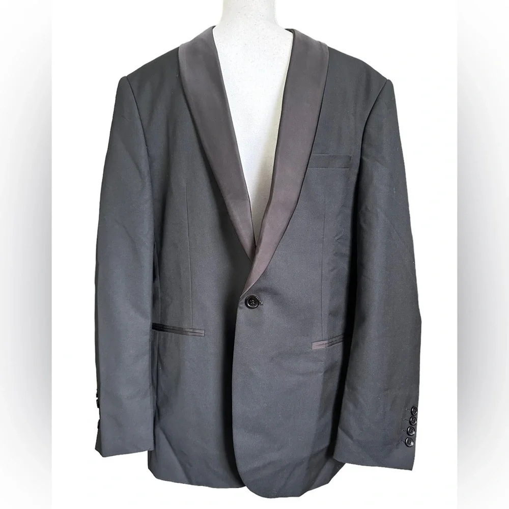 Men’s Coofandy black suit jacket and bow tie. Size Large new with tag